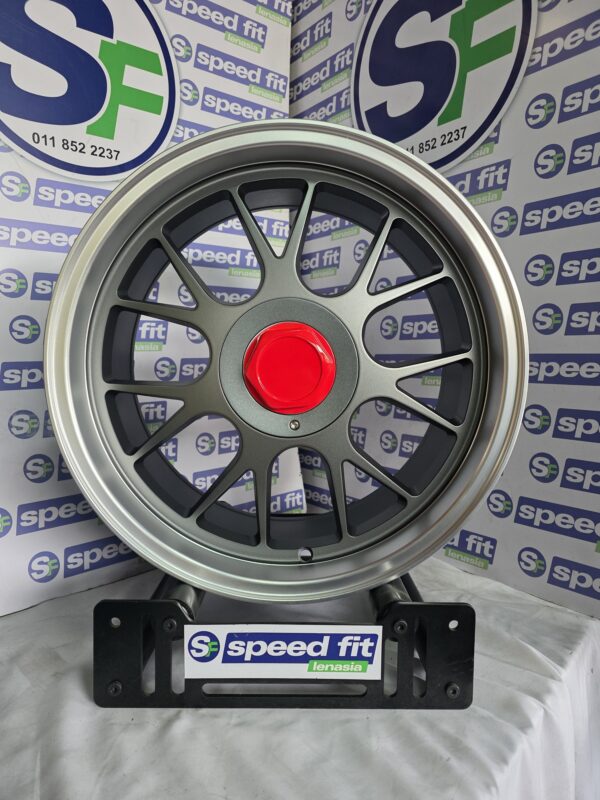 17" RF  A217 Pcd 4x100/5x100
8,5J ET30